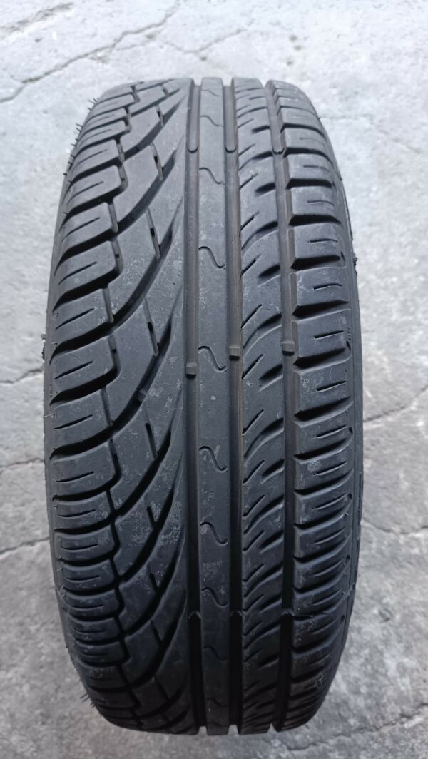 Pneumatico Singolo 175/65/R14 First Line