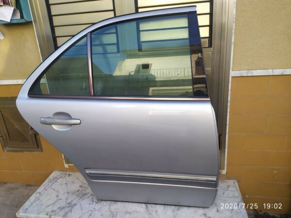 Portiera Posteriore Destra Mercedes W210 Anno 2000