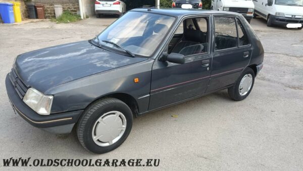Peugeot 205 Look Anno 1991 1000 Cc