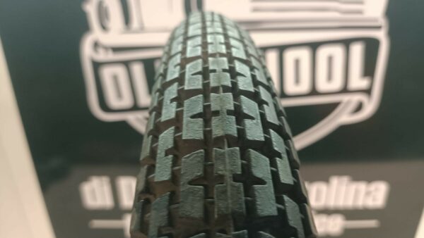 Pneumatico Pirelli 2 - 1/4 - 20 Old Dot Per Veicoli D' Epoca