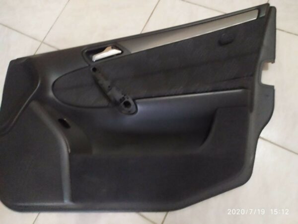 Pannello Portiera Anteriore Destro Mercedes C220 W203 Anno 2002