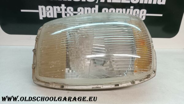 Faro Mercedes W114 - 115