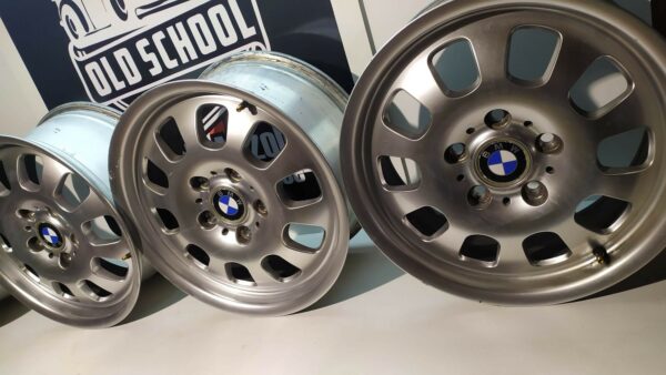 Cerchi In Lega Bmw R16 Attacco 5X120