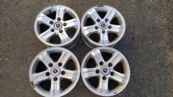 Cerchi In Lega R16 Kia Sorento Prima Serie