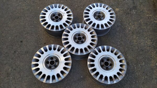 N5 Cerchi In Lega Lancia Phedra R15 Attacco 5X98