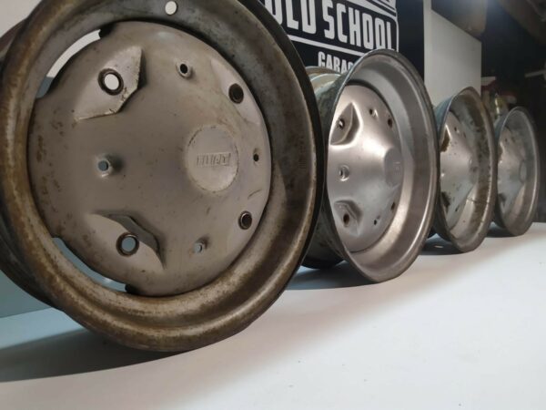 N4 Cerchi In Ferro Fiat 126 R12