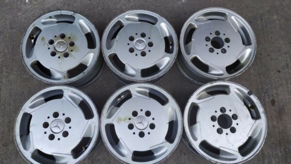 Cerchi In Lega Mercedes W124 R15