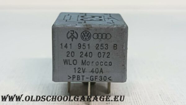 RELÈ SKODA - AUDI - SEAT 141951253B