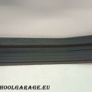 BATTITACCO ANTERIORE SINISTRO VOLVO V 40 ANNO 1998