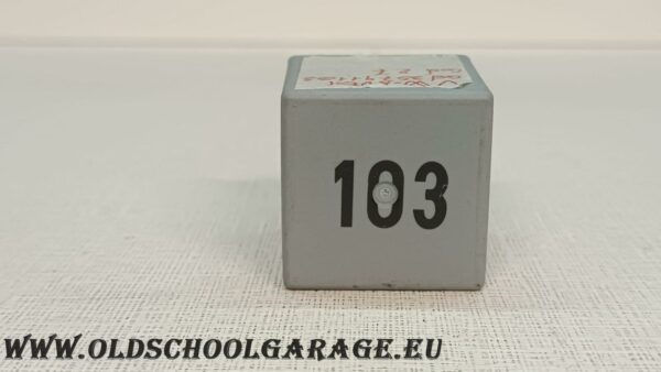 RELÈ VW AUDI 357911253