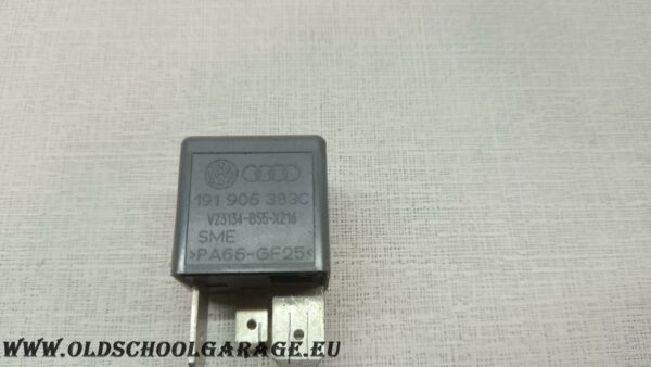 RELÈ POMPA CARBURANTE VW AUDI