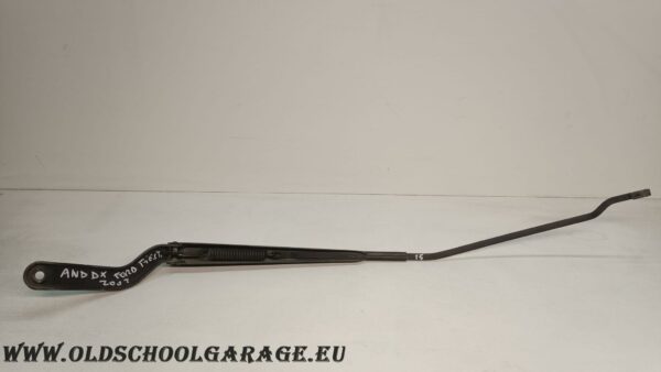 BRACCIO TERGICRISTALLO ANTERIORE DESTRO FORD FIESTA ANNO 2002