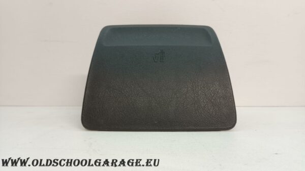 VANO POSACENERE VOLVO V 40 ANNO 1998