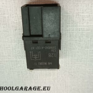 RELÈ VOLVOV40 - S40 - 12V - MB9533821L
