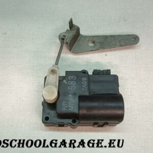 SERVO MOTORE RISCALDAMENTO VOLVO V 40 ANNO 1998