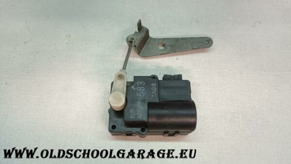 SERVO MOTORE RISCALDAMENTO VOLVO V 40 ANNO 1998