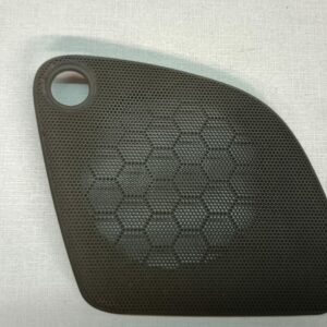 GRIGLIA ALTOPARLANTE DESTRA CRUSCOTTO VOLVO V 40 ANNO 1998