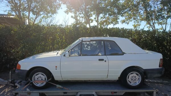FORD ESCORT CABRIO GHIA ANNO 1989 1.4 CC