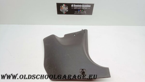 RIVESTIMENTO VANO PIEDI DESTRO AUDI A4 B5 SW 1.9 TDI CV
