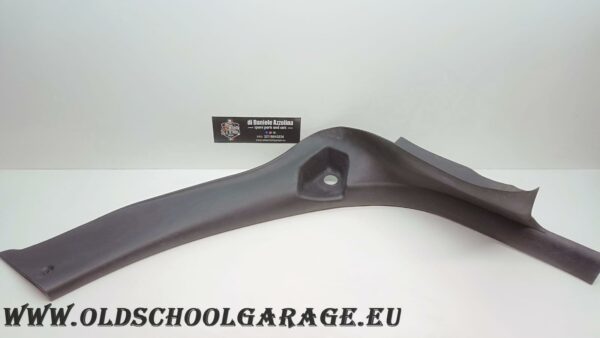 RIVESTIMENTO MONTANTE INFERIORE POSTERIORE DESTRO PEUGEOT 307 ANNO 2003 2.0 HDI