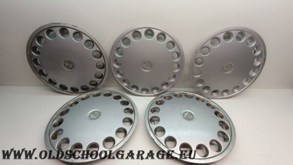 COPPETTE COPRI MOZZO ALFA ROMEO R13